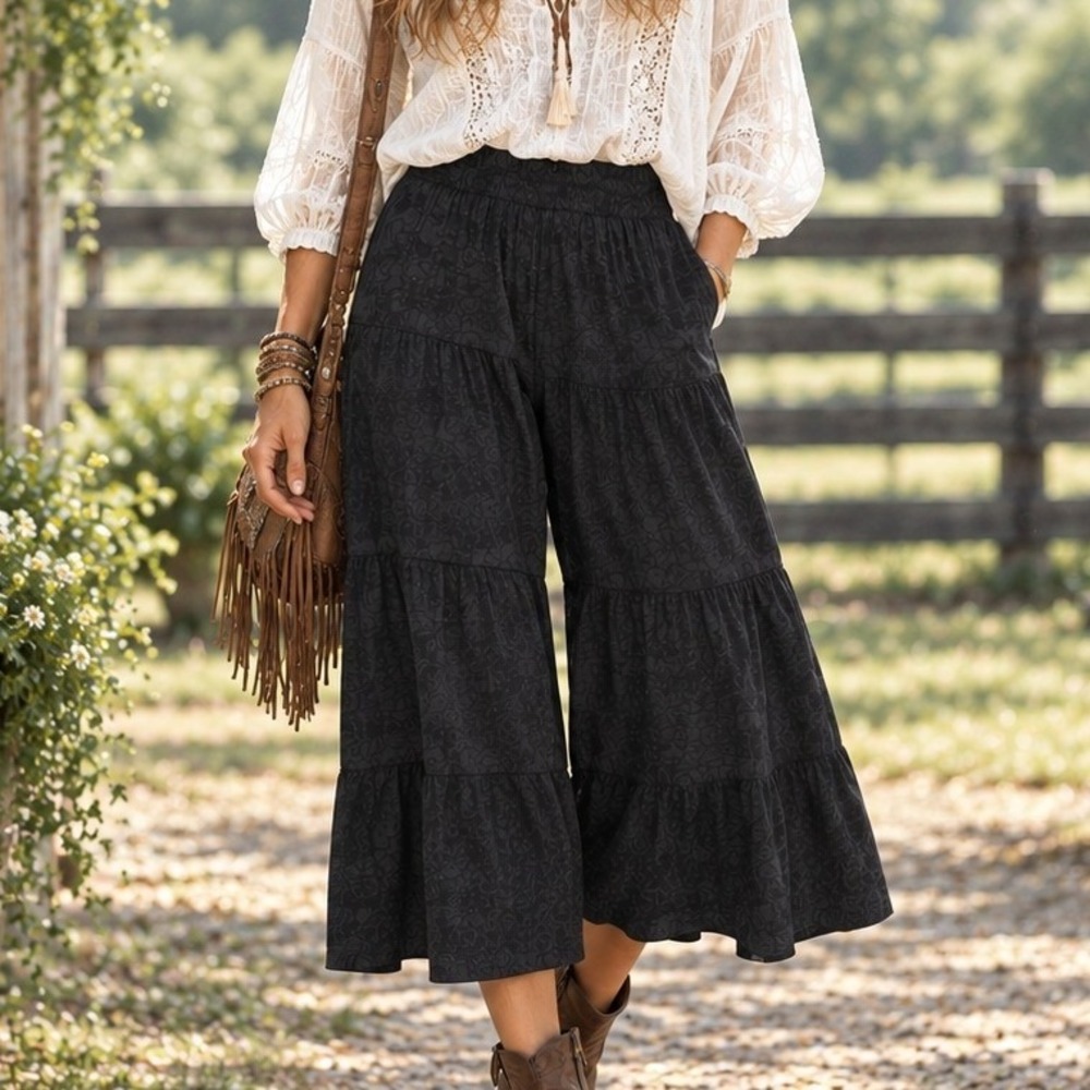 Clara Sunwoo Black Textured Tiered Wide Leg Culotte Pants XS Made in USA